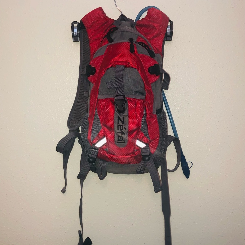 Zelfa 2L hydration pack